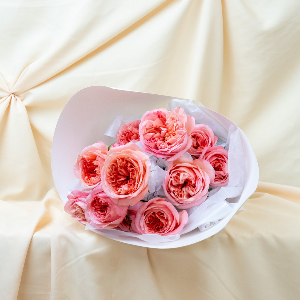 Our Bestseller Columbian Roses En Masse
